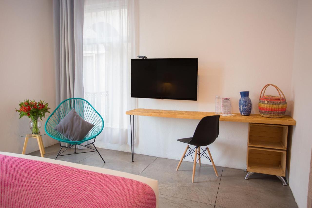 Hotel Mama Carlota Queretaro Ngoại thất bức ảnh