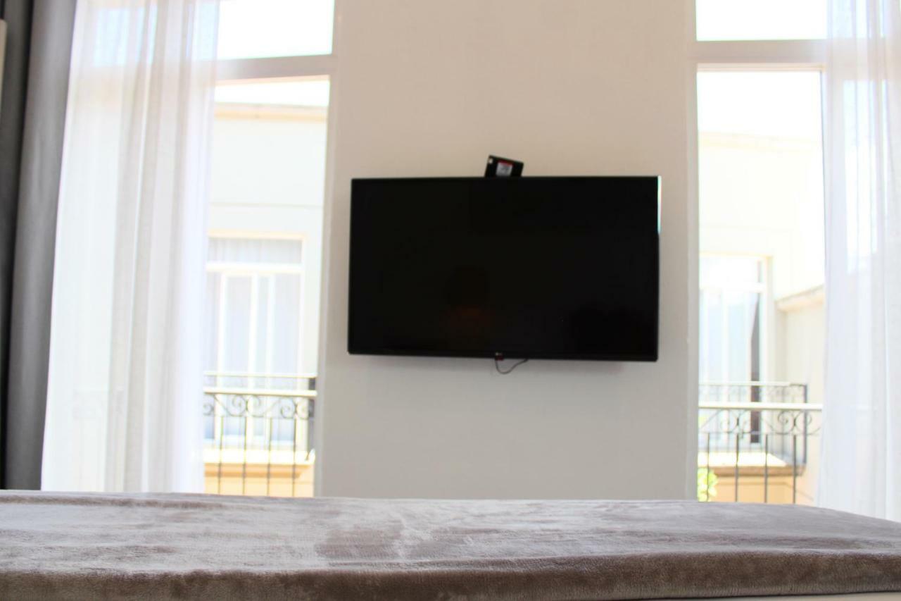 Hotel Mama Carlota Queretaro Ngoại thất bức ảnh