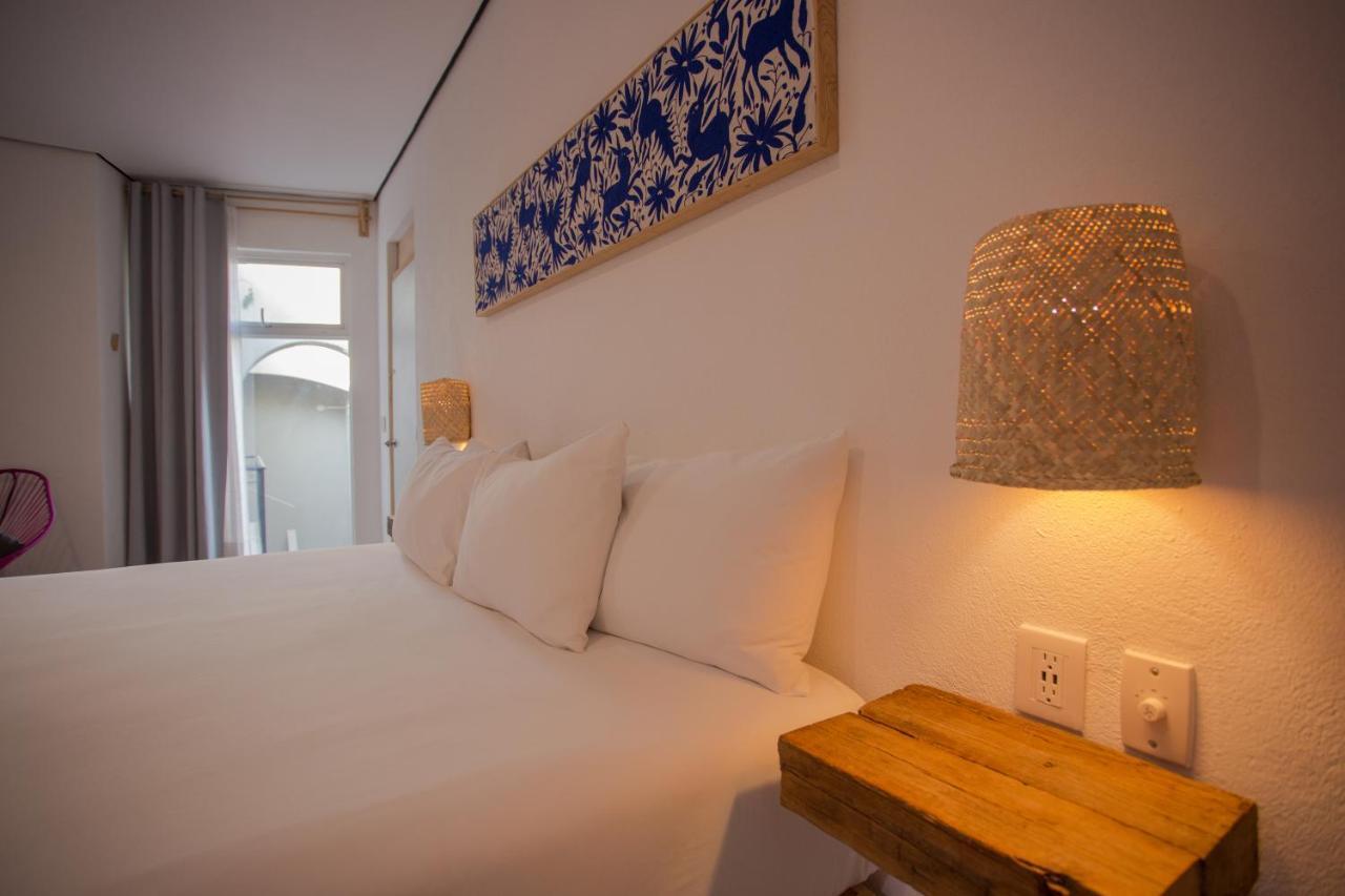 Hotel Mama Carlota Queretaro Ngoại thất bức ảnh
